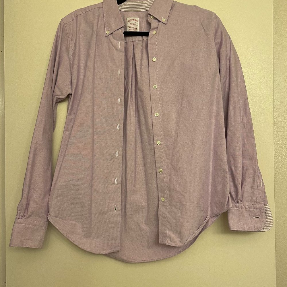 Brooks Brother's Women's Classic Fit Button Down Size 4